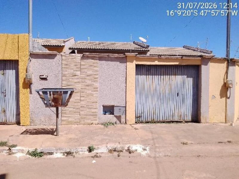 Casa com 2 Quartos em Luziânia/GO em Luziânia - Goiás