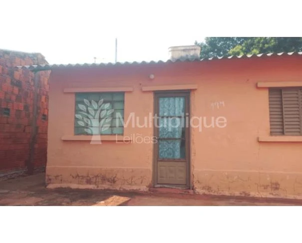 Casa com 2 Quartos em Florínia/SP em Florínia - São Paulo
