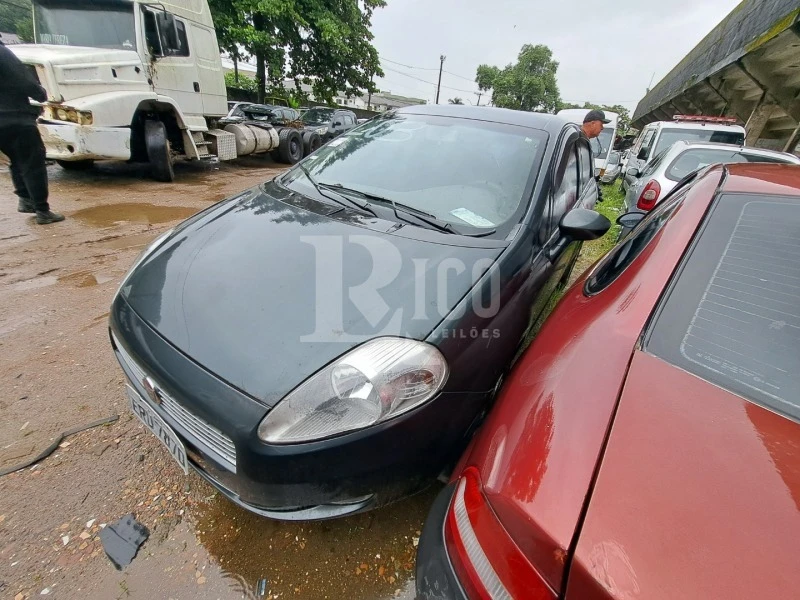 Fiat Punto Essence 1.6 Sucata em Sergipe