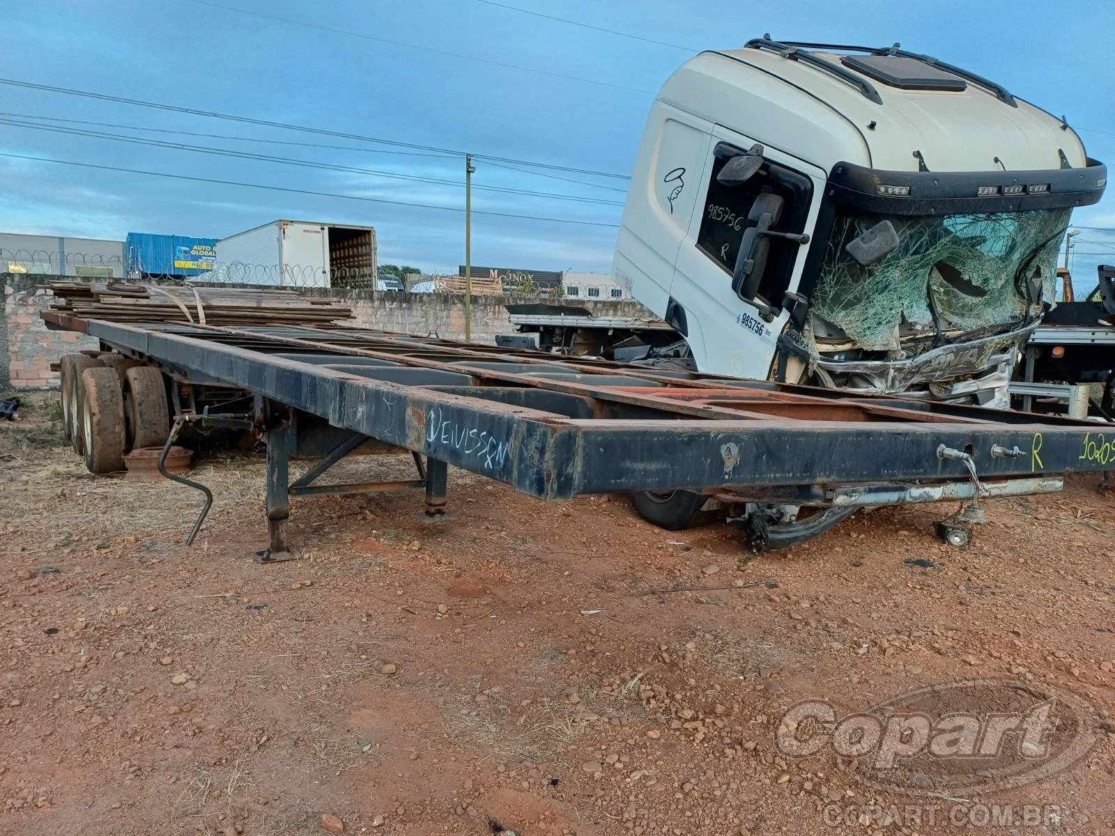 Randon Semi-Reboque Semireboque 1997 Médio Monta em Aparecida De Goiânia - Goiás