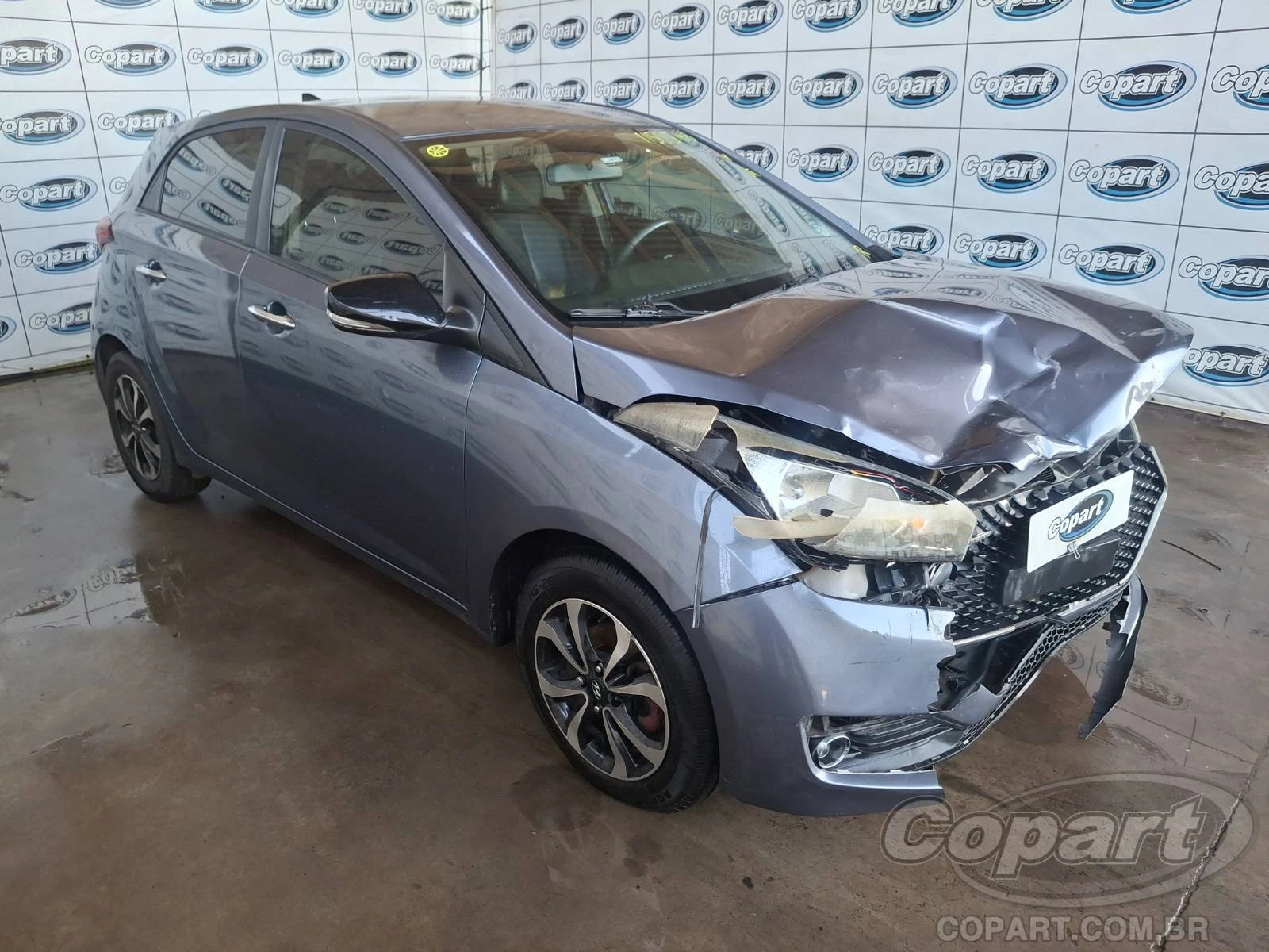 Hyundai HB20 Comfort 2017 1.6 16V CVVT Automóvel em Candeias - Bahia