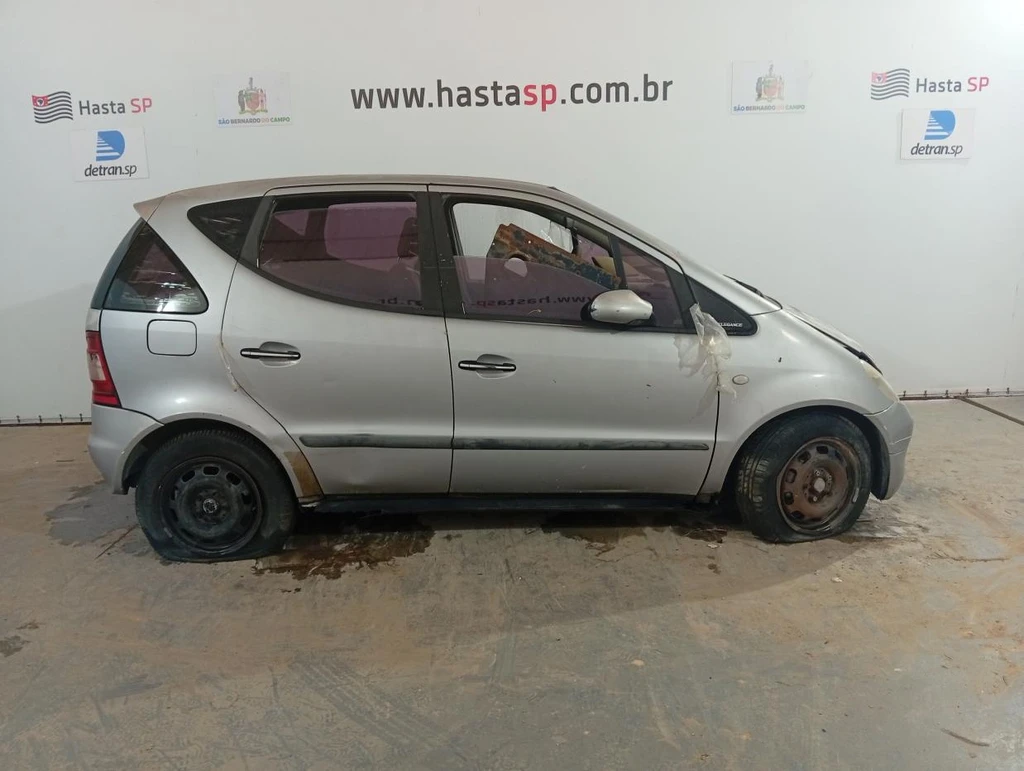 Mercedes-Benz A 190 A 190 2000 2001 Prata em Porto Feliz - São Paulo