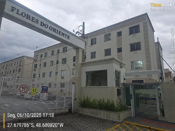 Apartamento com 2 Quartos em Palhoça/SC em Palhoca - Santa Catarina