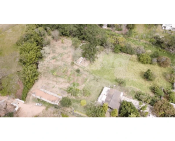 Terreno com Direito sobre Lote 02 no Marmeleiro, Atibaia/SP em Atibaia - São Paulo