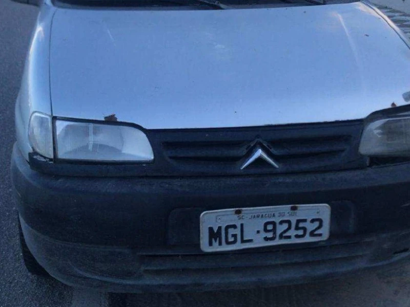 Citroën Berlingo Berlingo 2006 16 MP Cinza em Navegantes - Santa Catarina