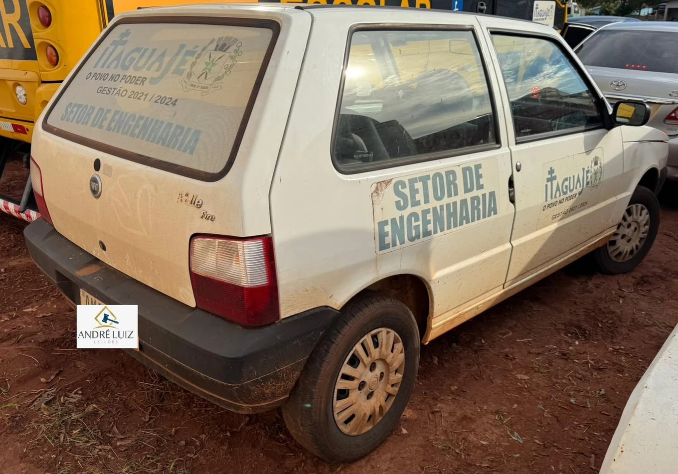Fiat Uno Mille Fire 2004/2005 2 Portas Manual em Itaguajé - Paraná