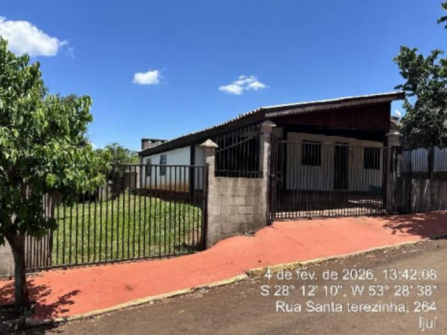 Casa Rua Santa Terezinha, 165 em Condor/RS em Condor - Rio Grande do Sul