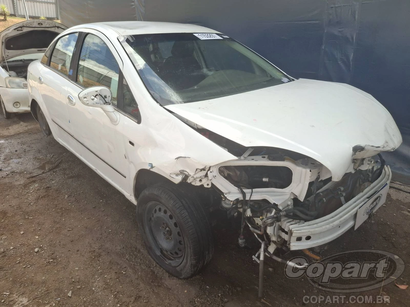 Fiat Linea Essence 2013 1.8 16V E.TorQ em Betim - Minas Gerais