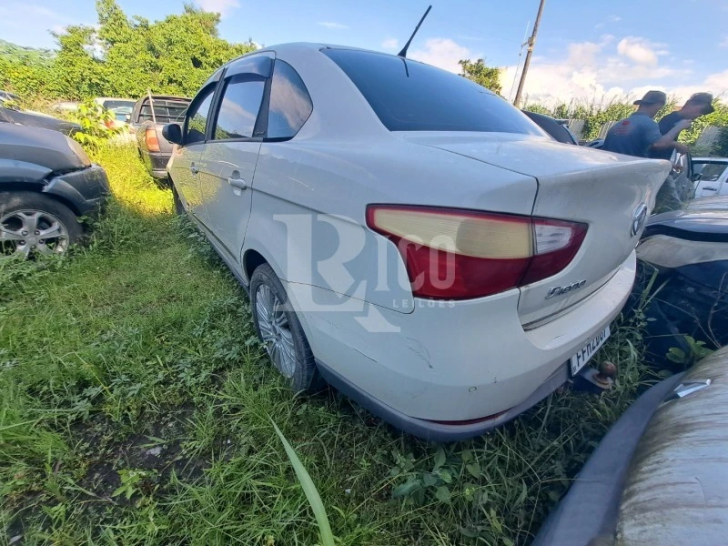 Fiat Siena Essence 1.6 Conservado em Sergipe