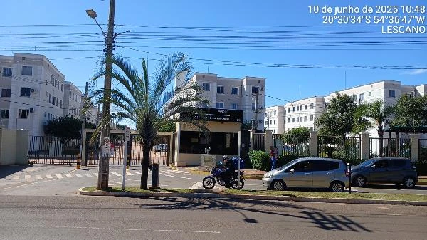 Apartamento Condomínio Residencial Parque Castelo de San Marin com 2 Quartos e 1 Vaga na Garagem de 43.54m² em Campo Grande - Mato Grosso do Sul