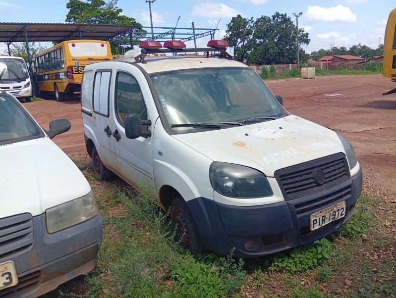 Fiat Doblò Ambulância 2015/2016 Flex em Capitão De Campos - Piauí