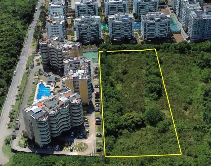 Terreno Terreno Desocupado em Recreio dos Bandeirantes, RJ em Rio De Janeiro - Rio de Janeiro