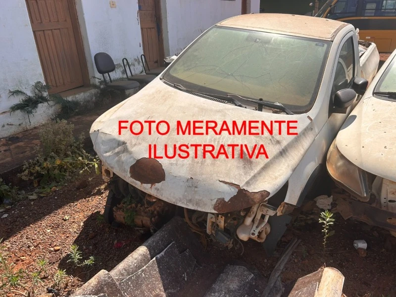 Volkswagen Saveiro Vida 2010 1.6 Flex Ambulância em Adelândia - Goiás