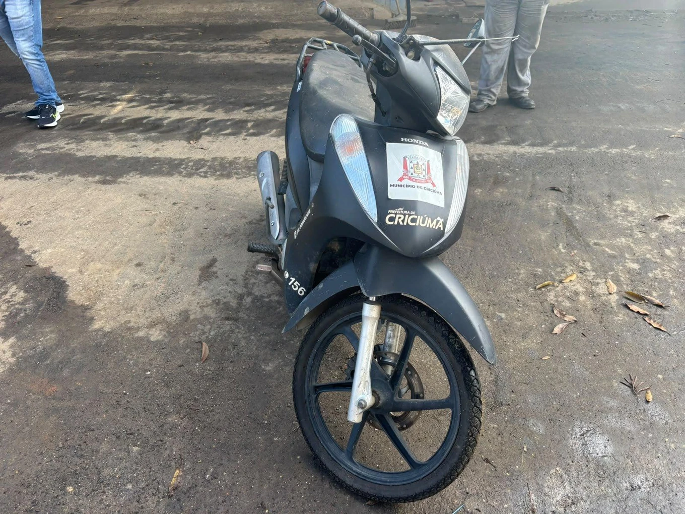 Honda Biz EX 2015 125 em Criciúma - Santa Catarina