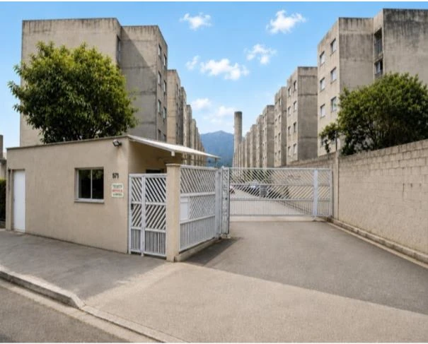 Apartamento com 50% de desconto em São Vicente/SP em São Vicente - São Paulo
