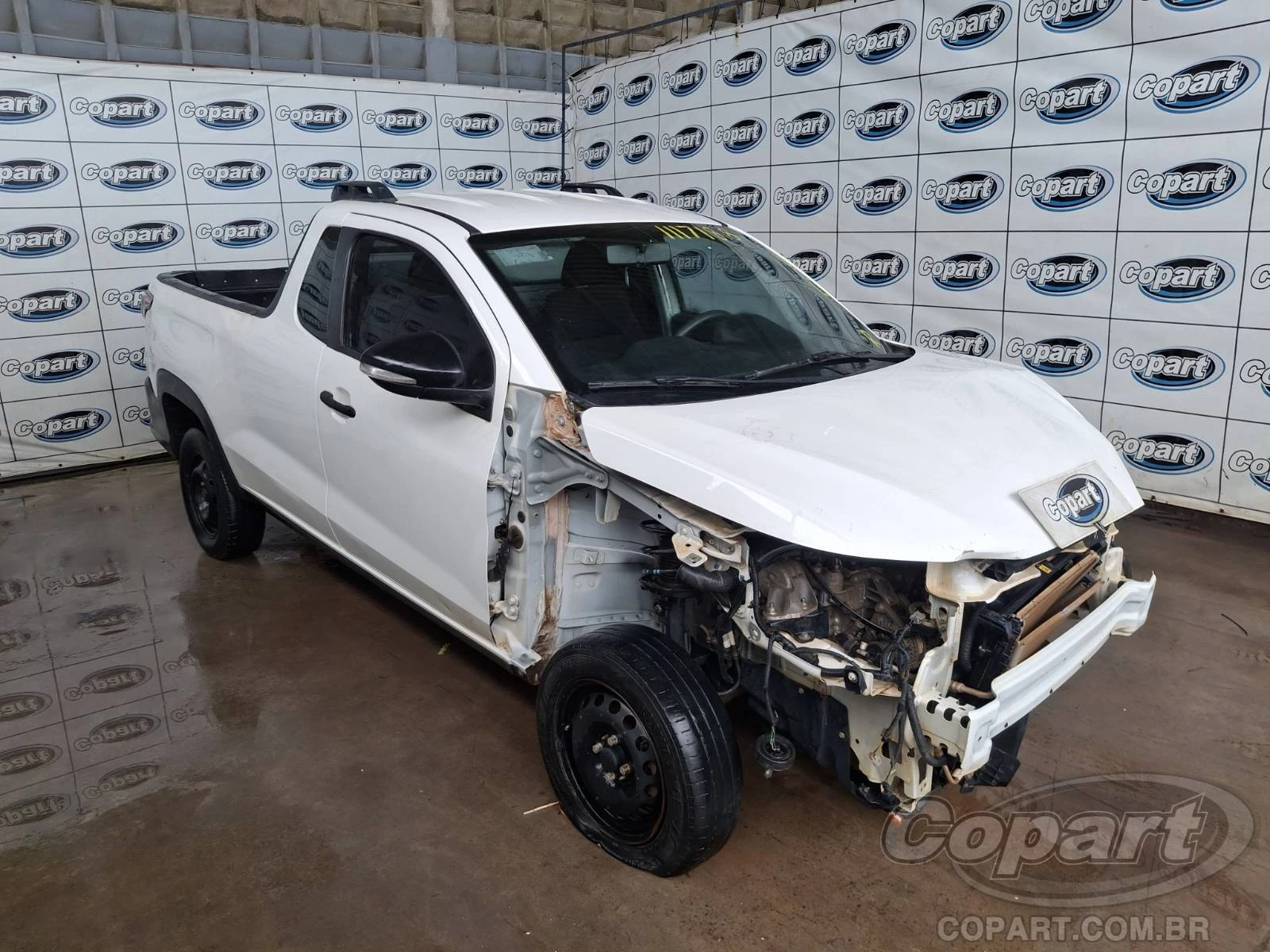 Fiat Strada Endurance 2025 1.3 Firefly em Candeias - Bahia