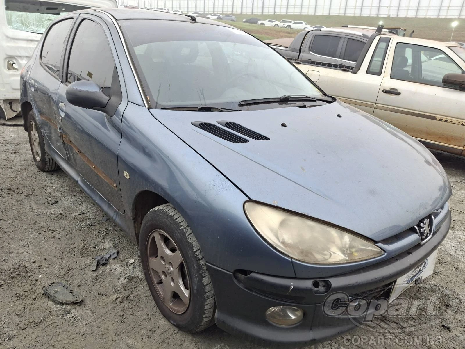 Peugeot 206 2004 1.6 16V Gasolina em Itaquaquecetuba - São Paulo