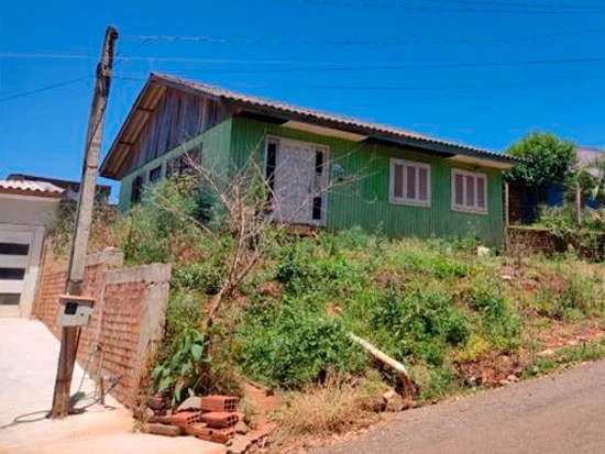 Casa com 360m² de terreno em Passo Fundo/RS em Passo Fundo - Rio Grande do Sul
