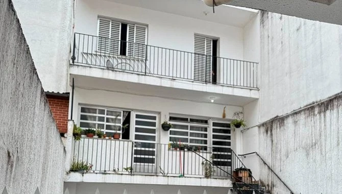 Prédio Comercial com 3 salas no pavimento superior e loja térrea em Santana/São Paulo/SP em São Paulo