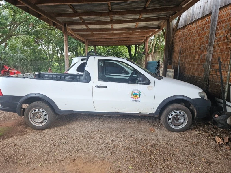 Fiat Strada Fire 2011 1.0 Flex em Victor Graeff - Rio Grande do Sul
