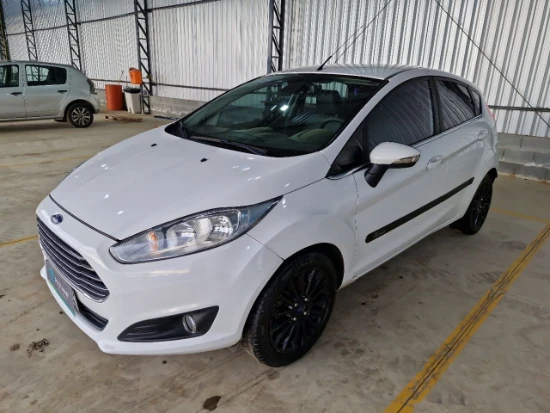 Ford Fiesta 16TIT AT 2017 Automático 1.6 Flex em Suzano - São Paulo