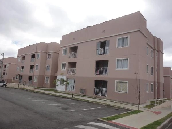 Apartamento com 2 Quartos no Cond. Vale Verde em Campo Largo/PR em Campo Largo - Paraná