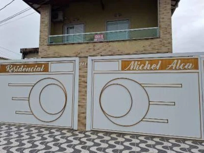 Casa com 1 Vaga em Praia Grande/SP em Praia Grande - São Paulo