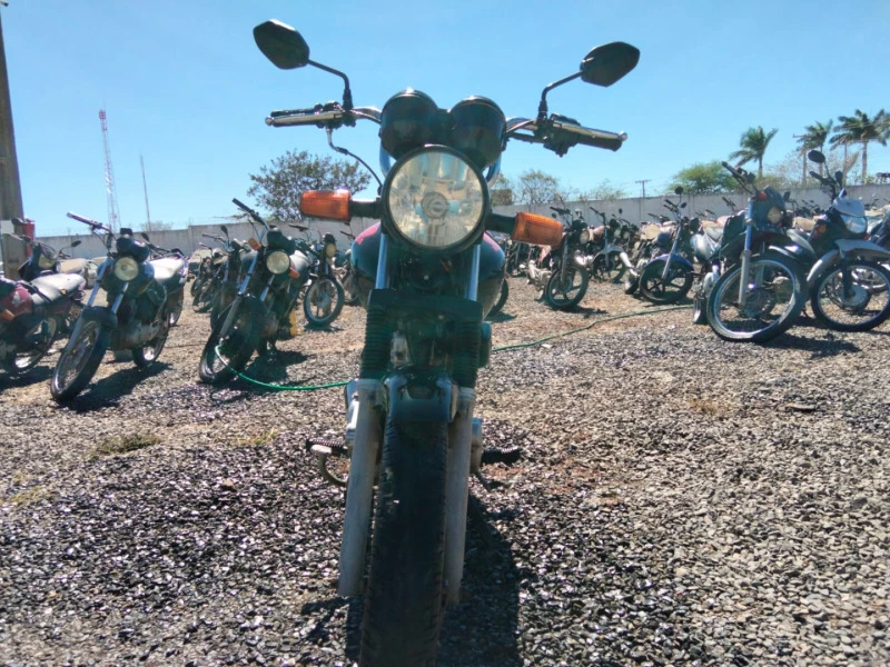 Honda CG 125 Fan 2008 125cc Gasolina Automático em Irecê - Bahia