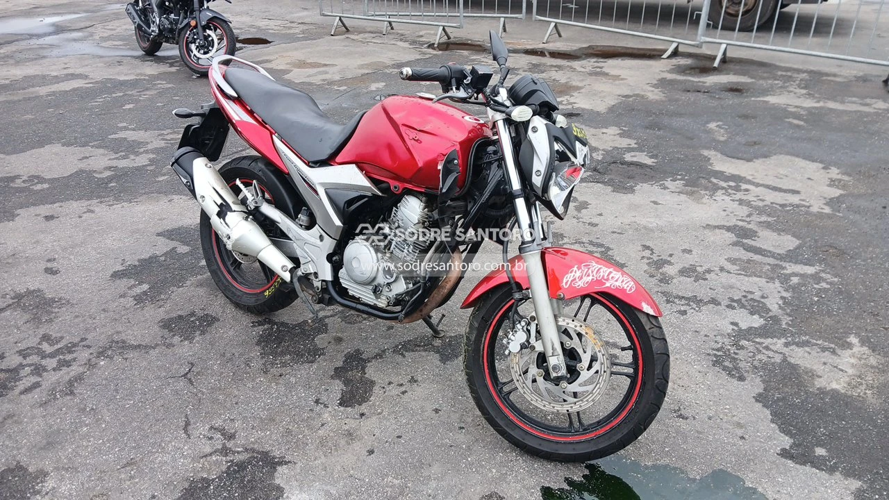 Yamaha Fazer YS 250 Fazer YS 250 2010/2011 em Guarulhos - São Paulo