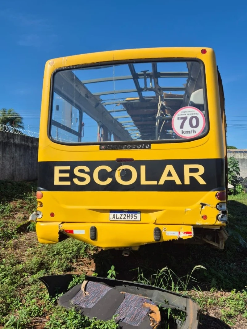 Mercedes-Benz Mpolo Torino GVU 2004 Ônibus Escolar Amarelo em Paranaíba - Mato Grosso do Sul