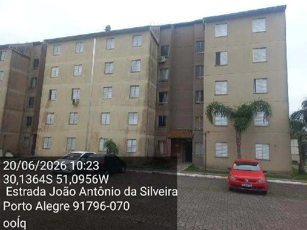 Apartamento com 2 Quartos e 1 Vaga em Porto Alegre/RS em Porto Alegre - Rio Grande do Sul