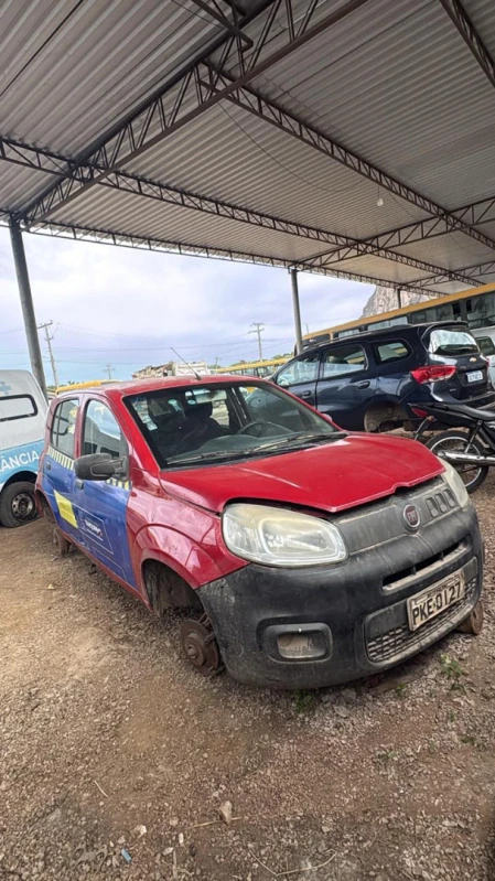 Fiat Uno Attractive 2016 1.0 em Tanquinho - Bahia