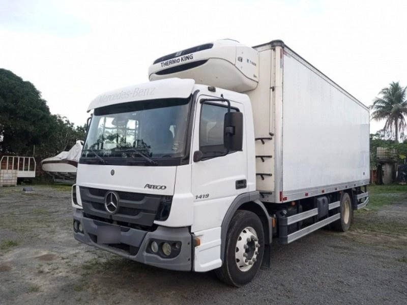 Mercedes Atego 1419 2020 4x2 Baú em Jaboatão Dos Guararapes - Pernambuco