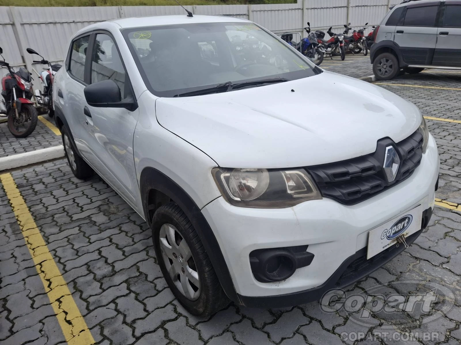 Renault Kwid Zen 2019 1.0 SCe em Itaquaquecetuba - São Paulo