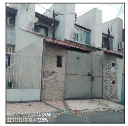 Prédio com 2 Quartos em Mesquita/RJ em Mesquita - Rio de Janeiro