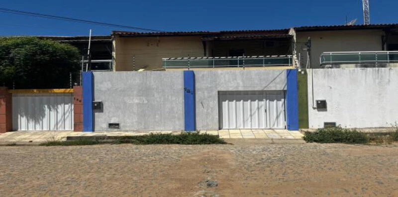 Casa em Iguatu/CE em Iguatu - Ceará