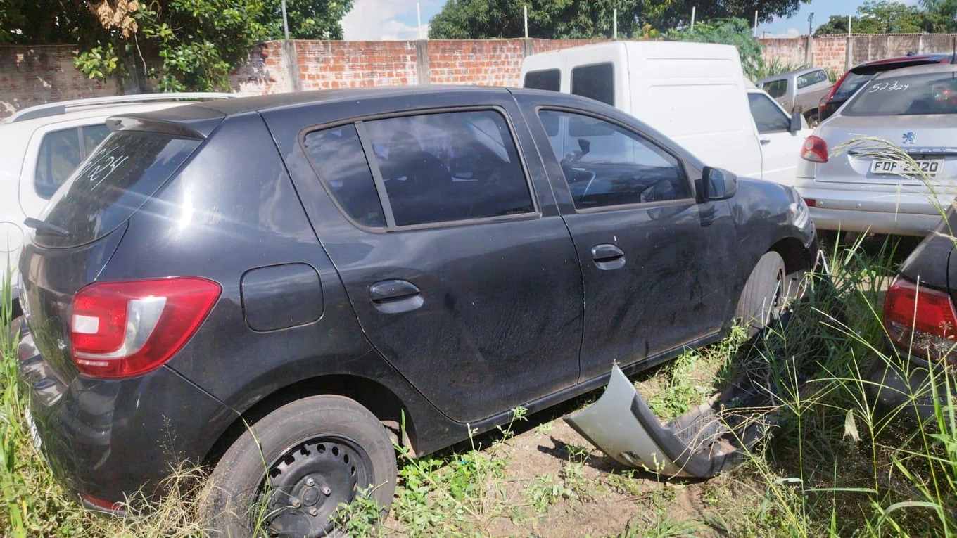 Renault Sandero Expr 16 2015/2016 Preto em Maringá - Paraná