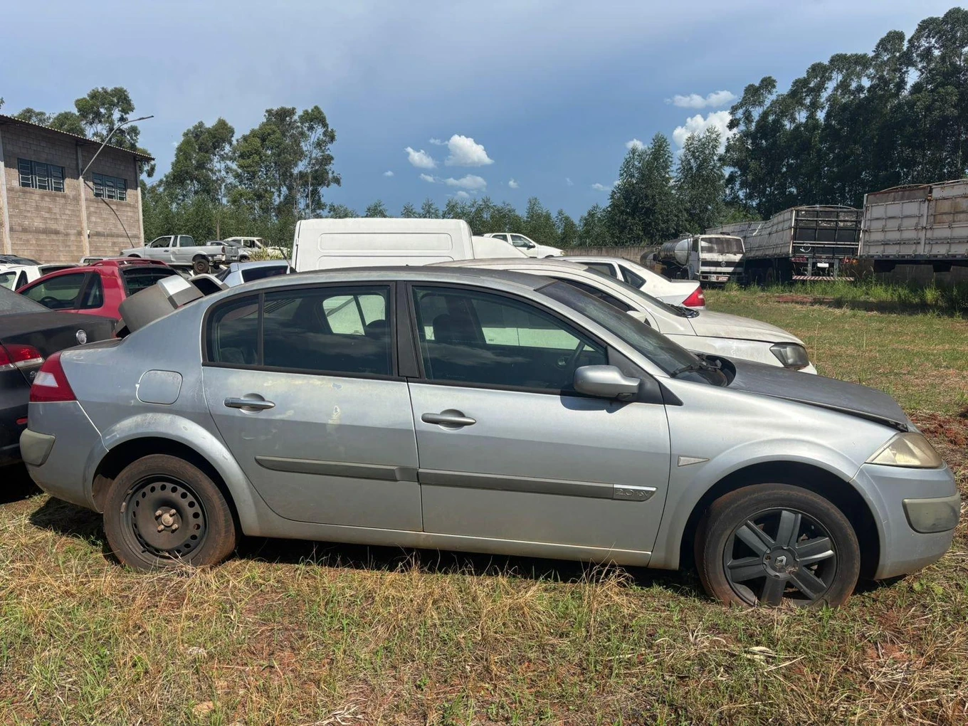Renault Meganesd Meganesd 2007 Prata em Iporã - Paraná
