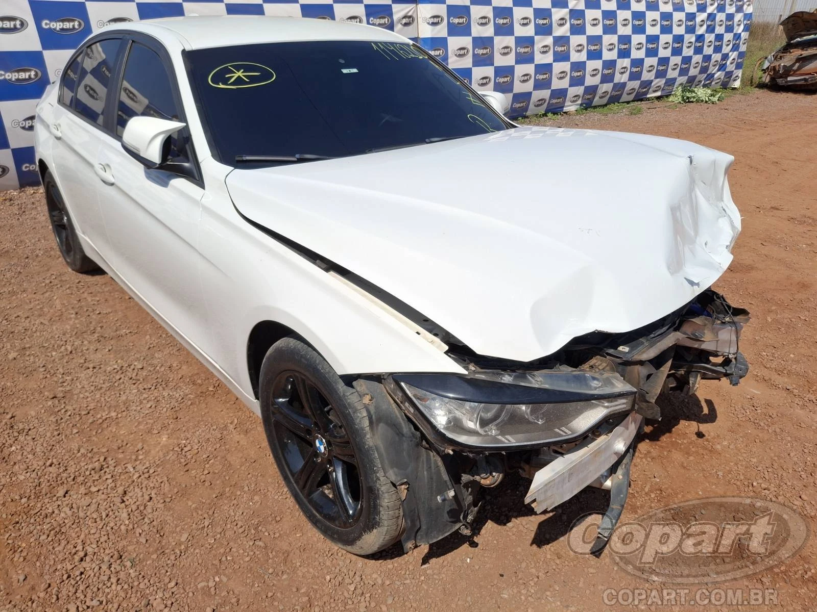 BMW Serie 3 320i 2.0 Twin Turbo 2013 em Cuiabá - Mato Grosso
