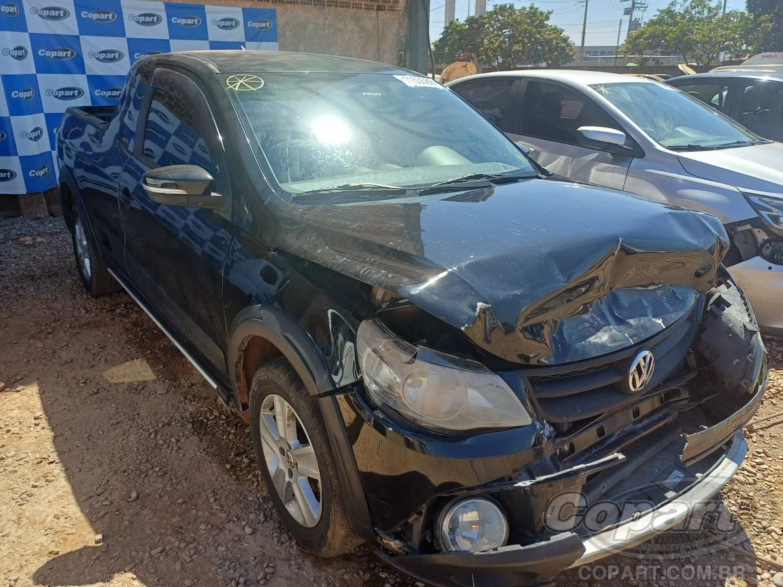 Volkswagen Saveiro CE Cross CE Cross 2013 1.6 Total Flex em Aparecida De Goiânia - Goiás