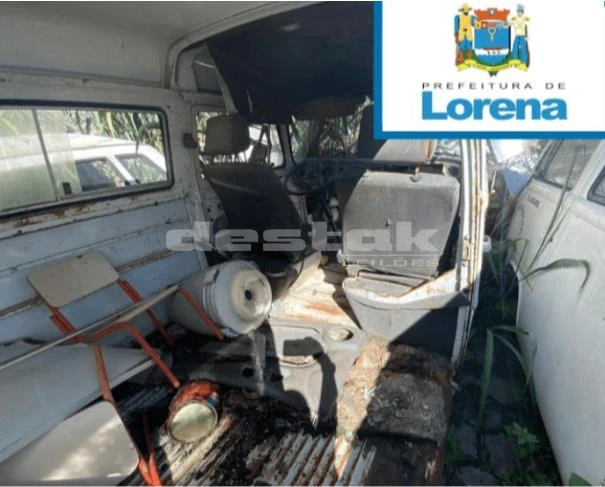 Volkswagen Kombi Kombi Van Branca