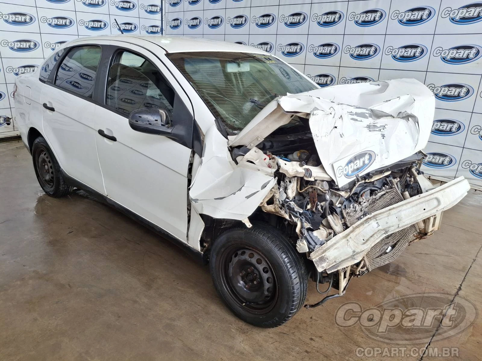 Fiat Grand Siena Attractive 2018 1.0 Evo em Candeias - Bahia