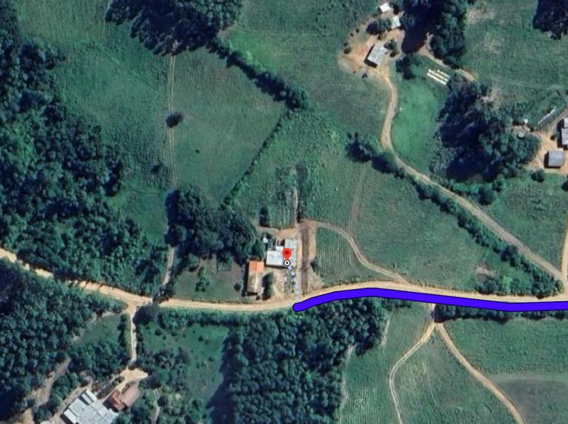 Fração com 2 casas e 2 estufas em Dom Feliciano/RS em Dom Feliciano - Rio Grande do Sul