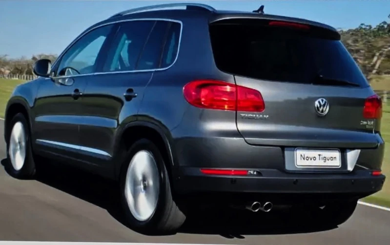 Volkswagen Tiguan 2.0 TSI 2012 Gasolina em Juiz De Fora - Minas Gerais