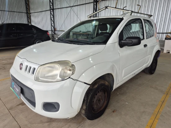 Fiat Uno Vivace 1.0 2014 2014 Automático em Suzano - São Paulo