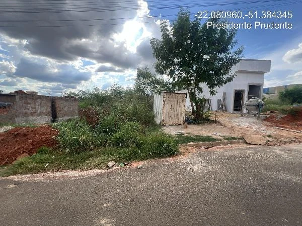Terreno de 160m² no Residencial Novo Horizonte em Presidente Prudente - São Paulo