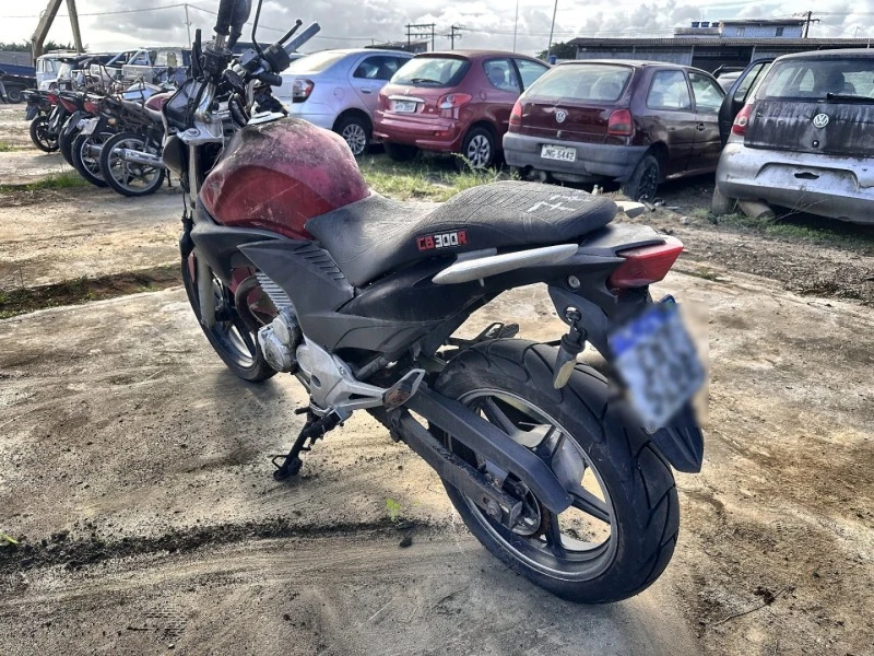 Honda CB 300R CB 300R 300cc em Salvador - Bahia