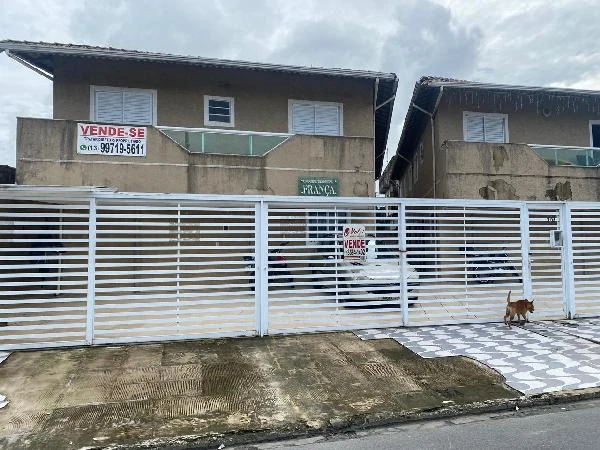 Casa com 1 Vaga em Praia Grande/SP em Praia Grande - São Paulo