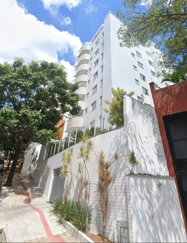 Apartamento com 4 Quartos e 2 Suítes em Belo Horizonte/MG em Belo Horizonte - Minas Gerais