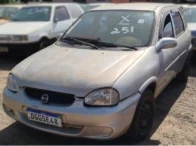 Chevrolet Corsa Milenium 01/02 2001/2002 Prata em Jales - São Paulo